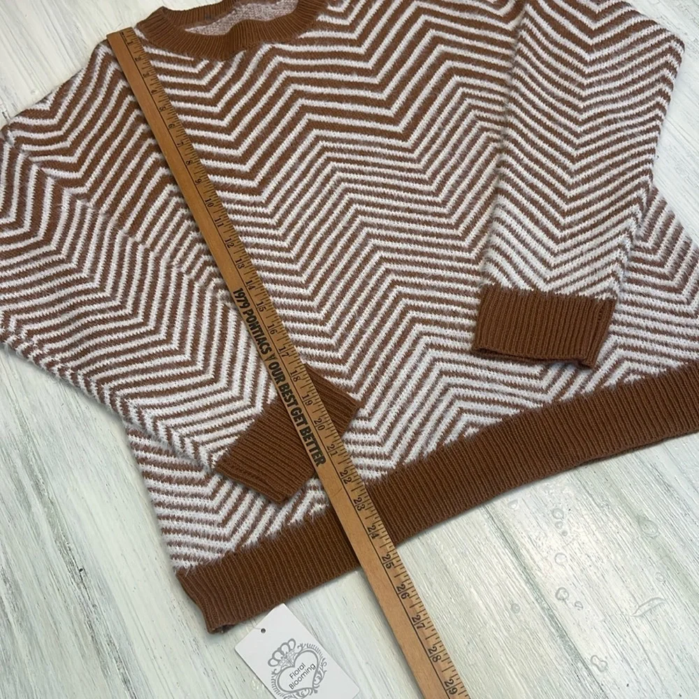 Boutique Brown and White Chevron Fuzzy Soft Sweater Sz S